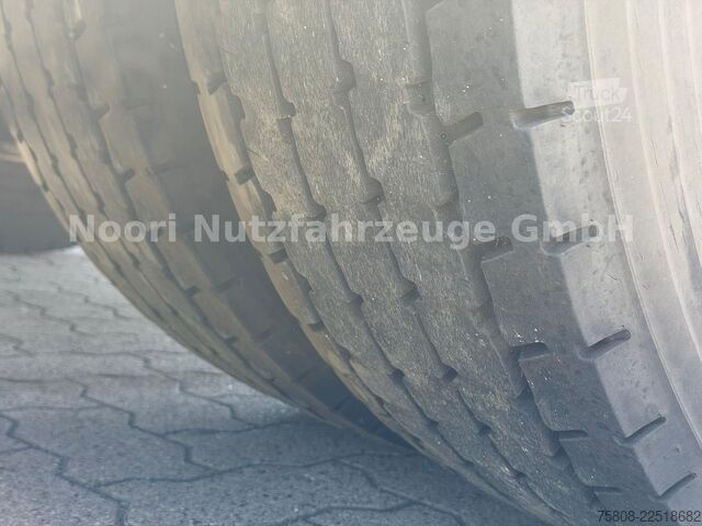 Vakio vetoauto MAN TGX 18.510 XXL Intarder ACC LGS Standklima Navi