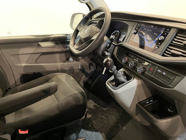 Furgon blaszak Volkswagen Transporter 2.0 TDI L2H1 150 PK 4Motion 4x4 / S...