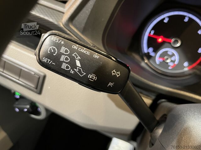 Furgon blaszak Volkswagen Transporter 2.0 TDI L2H1 150 PK 4Motion 4x4 / S...