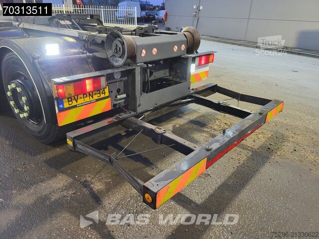 Containertransport (haakarmsysteem) DAF CF75.250 6X2 VDL S-21-6200 containersystem Lift...