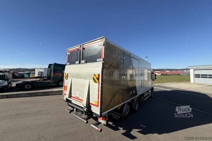 Hűtős teherautó Volvo FH-460 6x2R Carrier / Swiss-Vehicle