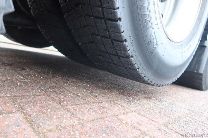 Fourgon porte-voitures MAN TGS 35.360 8x2 Oprijvrachtwagen + Hiab 228 E3