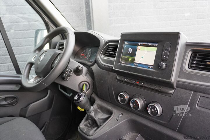 Bestelwagen Renault Master 2.3 dCi 150PK L2H2 - Airco - Navi - Crui...