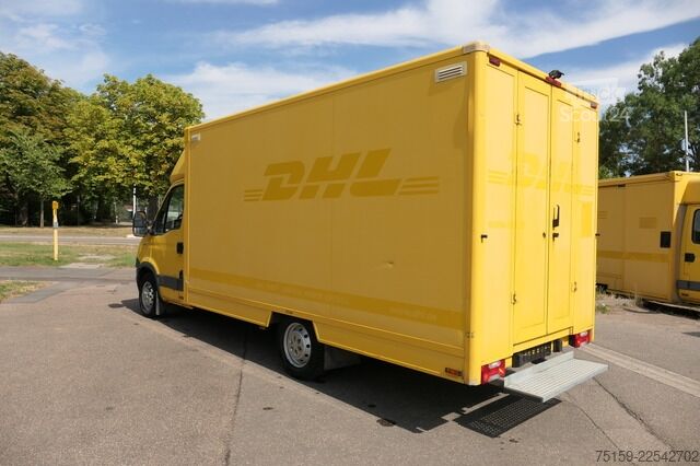Dobozos furgon iveco Daily 35 S11 C30C AUTOMATIK KAMERA Regale LUFT DURCHGANG EURO-5 CoC