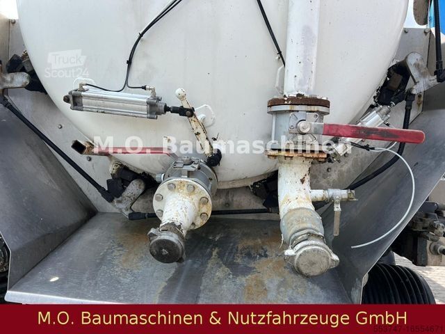 Vacuum tank truck MERCEDES-BENZ Actros 2541 / Saug- & Spühlwagen / 14.000 L /ADR