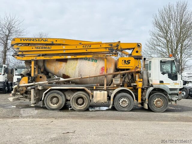 Betonpumpe Iveco Trakker 440T41 trakker 440 8x4 28M SERMAC