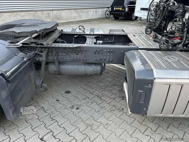 Standard-SZM Mercedes-Benz Actros 1840 StreamSpace LS / Tacho V2 / APK TUV...