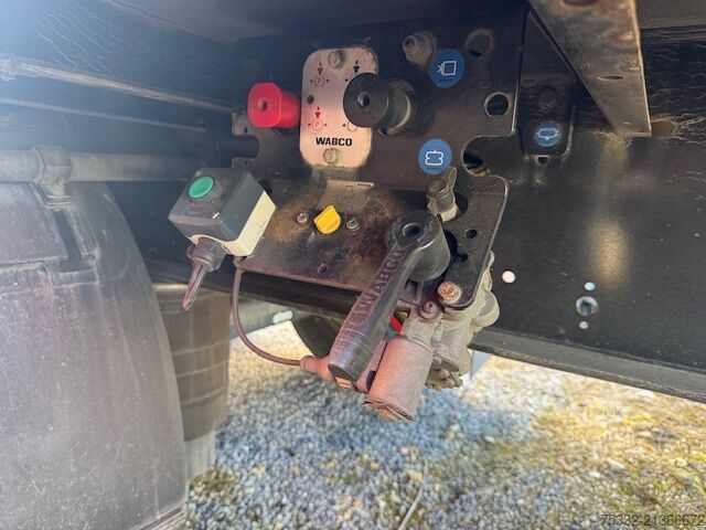 Semirremolque caja Kögel S 24-3 achs Kofferauflieger Portal BPW