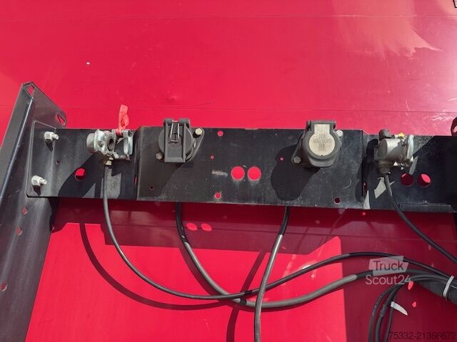 Semirremolque caja Kögel S 24-3 achs Kofferauflieger Portal BPW