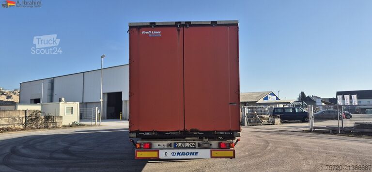 Öppen semitrailer med kapell Krone SD Standardtrailer mit Steckrungen