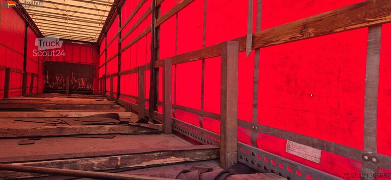 Öppen semitrailer med kapell Krone SD Standardtrailer mit Steckrungen