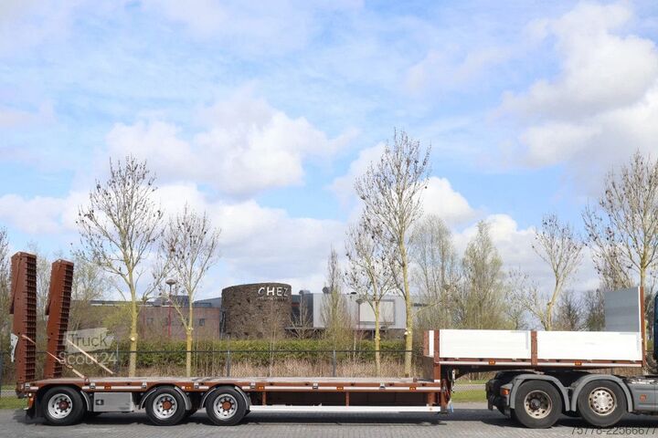 Semi low-loader HRD STLM 3N | 3-AXLE | SLIDING RAMPS | STEER & LIFT...