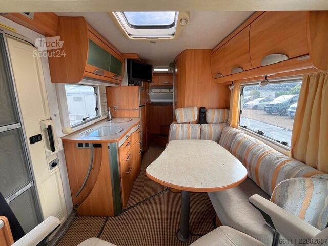 Integrerad husbil HYMER/ERIBA B 614 - Festbett- Klima -  - Solar -