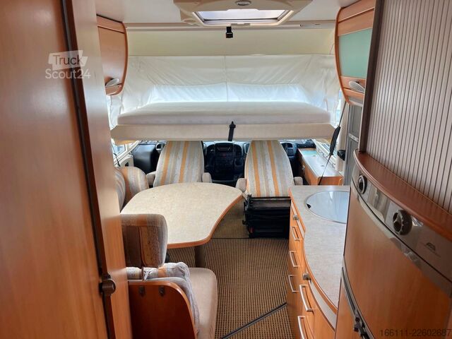 Integrerad husbil HYMER/ERIBA B 614 - Festbett- Klima -  - Solar -