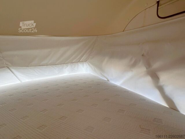 Integrerad husbil HYMER/ERIBA B 614 - Festbett- Klima -  - Solar -