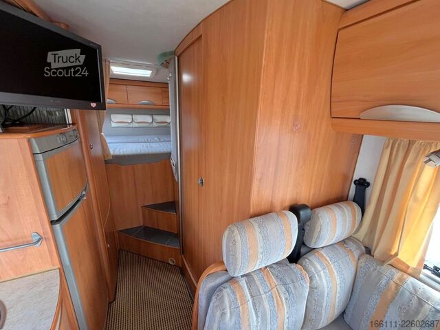 Integrerad husbil HYMER/ERIBA B 614 - Festbett- Klima -  - Solar -