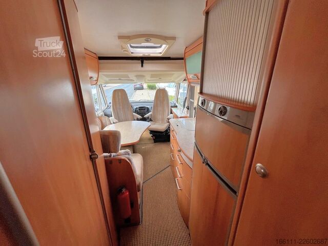 Integrerad husbil HYMER/ERIBA B 614 - Festbett- Klima -  - Solar -