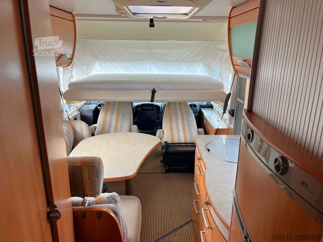 Integrerad husbil HYMER/ERIBA B 614 - Festbett- Klima -  - Solar -