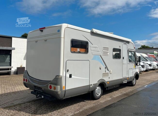 Integrerad husbil HYMER/ERIBA B 614 - Festbett- Klima -  - Solar -
