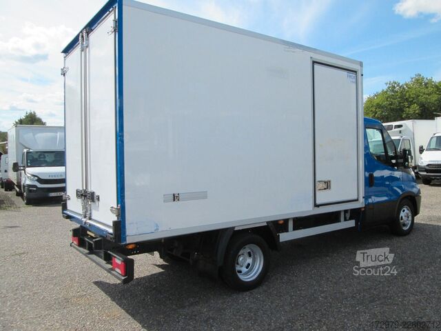 Koelwagen met geïsoleerde laadbak IVECO 35 C14 *Maxi 2xCarrier Kühlkoffer 3.70m*Euro 6*