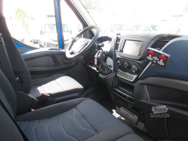 Koelwagen met geïsoleerde laadbak IVECO 35 C14 *Maxi 2xCarrier Kühlkoffer 3.70m*Euro 6*