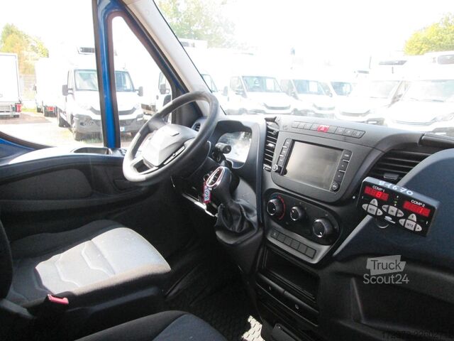 Koelwagen met geïsoleerde laadbak IVECO 35 C14 *Maxi 2xCarrier Kühlkoffer 3.70m*Euro 6*