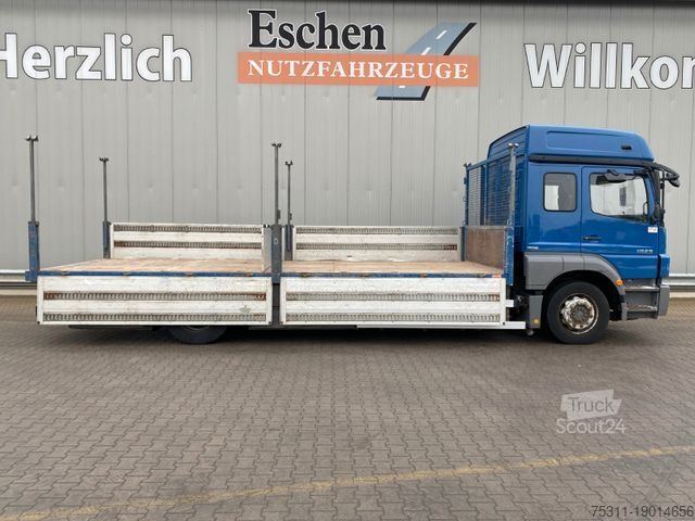 Vrachtauto met open laadbak MERCEDES-BENZ Axor 1829 LL  6,55m Pritsche*6 Sitze*Klima*AHK