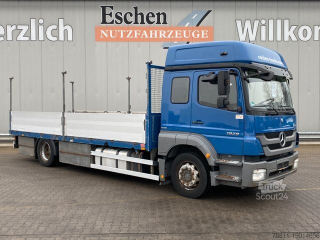 Vrachtauto met open laadbak MERCEDES-BENZ Axor 1829 LL  6,55m Pritsche*6 Sitze*Klima*AHK