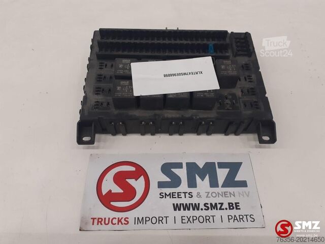 Caja de fusibles Daf Occ zekeringskast DAF