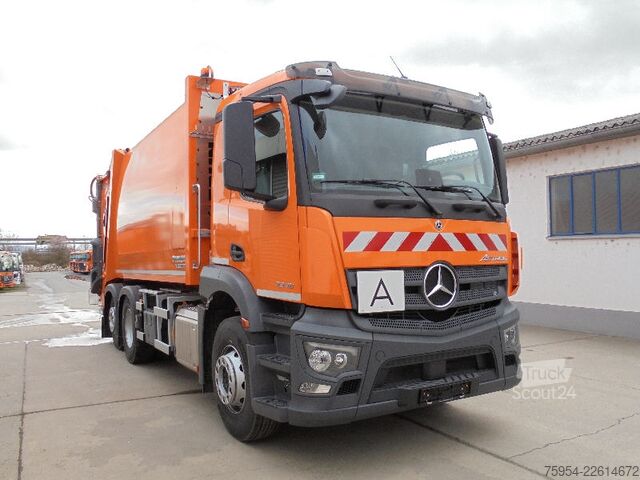 Camião de lixo Mercedes-Benz Actros 2536 L 6x2 / Faun Variopress 522