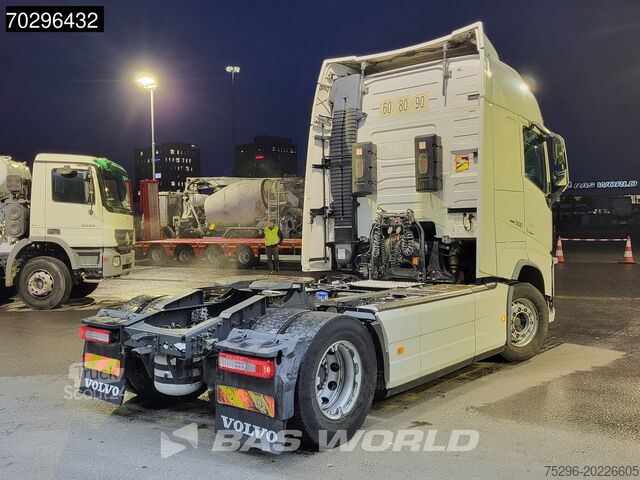 Standard-SZM Volvo FH 500 4X2 2xTanks VEB+ I-Park Cool Euro 6