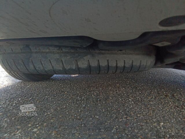 Karavan / motokaravan Mercedes Marco Polo 250d | Luxus Camper | 2 Schlafplätze | Küche + Aufstelldach