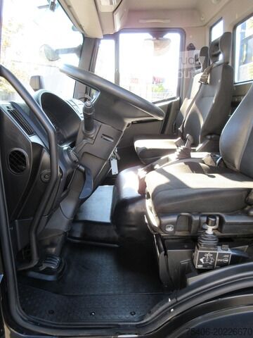 Trīspusēja pašizgāzēja furgons iveco Eurocargo 80-220 Dreiseitenkipper AHK Klima