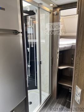 كامبر مع مقصورة علوية (ألكوف) Phoenix Contact MaXi-Alkoven Iveco 7900 QRSL 7,2 t - Elektro