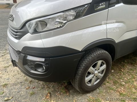 كامبر مع مقصورة علوية (ألكوف) Phoenix Contact MaXi-Alkoven Iveco 7900 QRSL 7,2 t - Elektro
