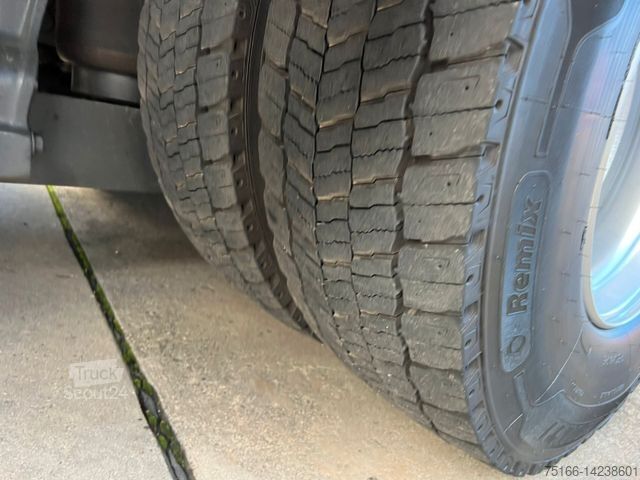 Вантажівка для напоїв MERCEDES-BENZ ANTOS 2540 L Getränkezug 8,25 m LBW m.Anhänger