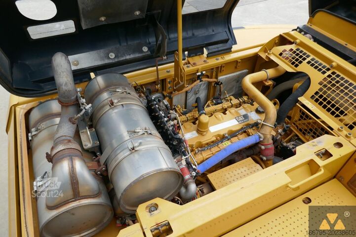 Gosenični bager Caterpillar 336FL
