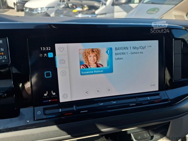 Минибус VOLKSWAGEN T7 Multivan DSG  2x Schiebetüren   1. Hand