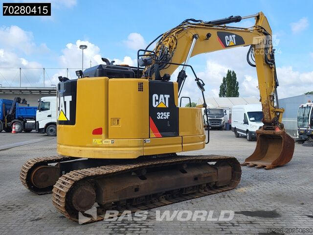 Pelle sur chenilles Caterpillar 325 F L