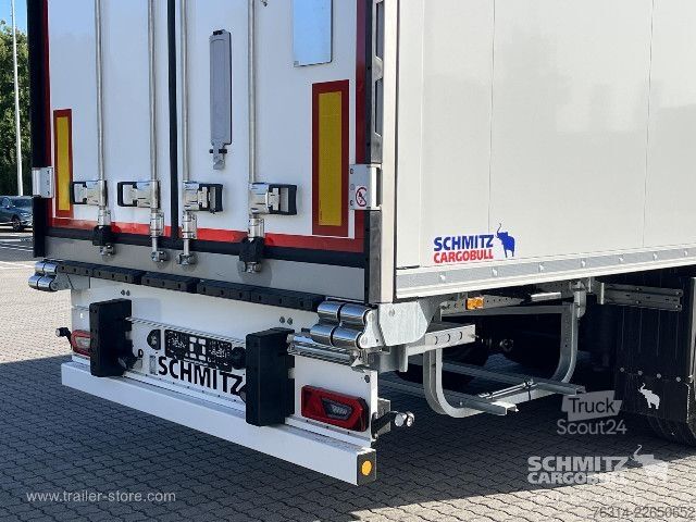 Koeloplegger Schmitz Cargobull Tiefkühler Fleischhang