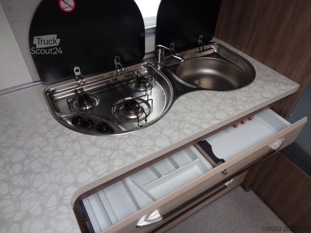Караван HOBBY e luxe 560 Cfe 2.5 *Mover*