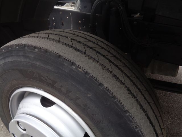 Benne tri-benne MERCEDES-BENZ Atego 822 Meiller AHK Hydraulik Kippanhänger