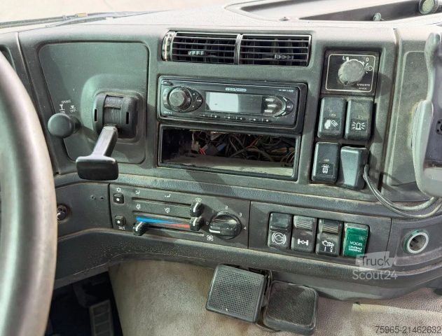 Tracteur routier standard VOLVO FM 6X2 FULL STEEL SUSPENSION TOP CONDITION NL TR