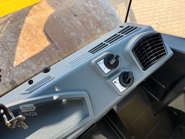 Μονότυμπανο οδοστρωτήρας BOMAG BW213 D-5 Walzenzug NEWUERTIG 390h