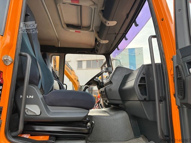 Cap tractor standard MAN TGA 26.480 6x4 SZM Klima Retarder