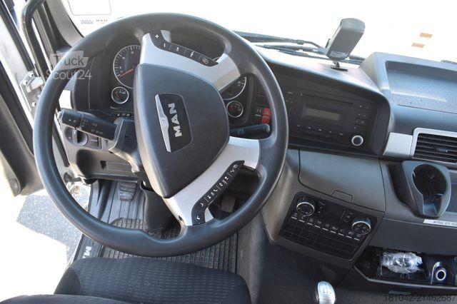 Camion à usage spécial MAN TGS 26.320 3-Achs Transporter - 26t