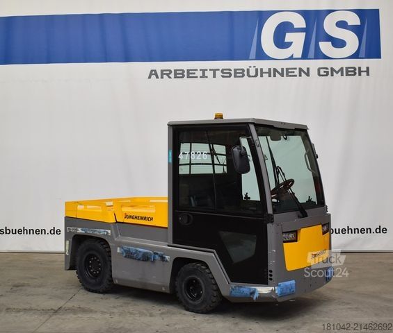 Tractor Jungheinrich Sitzschlepper EZS 7280 - 28t