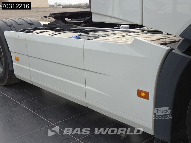 Standaardtrekker Volvo FH 460 4X2 VEB+ TC 2xTanks I-ParkCool Navi