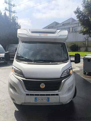 Half-integraal camper 2024 Fiat Ducato Etrusco Manuel | Entièrement équipé