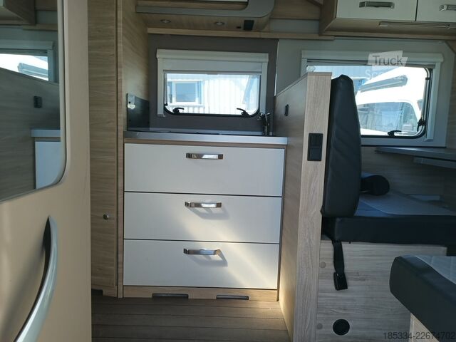 Half-integraal camper 2024 Fiat Ducato Etrusco Manuel | Entièrement équipé